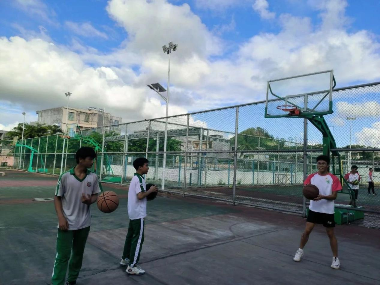 熠熠青春逢盛世,奋斗筑梦正当时