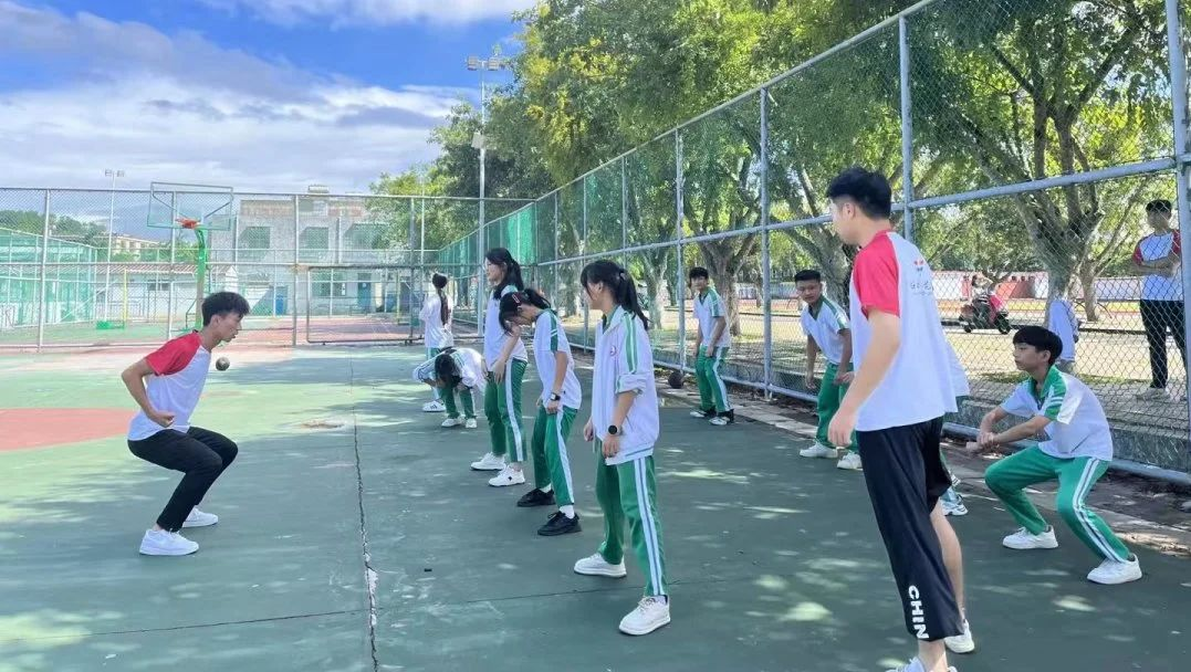 熠熠青春逢盛世,奋斗筑梦正当时