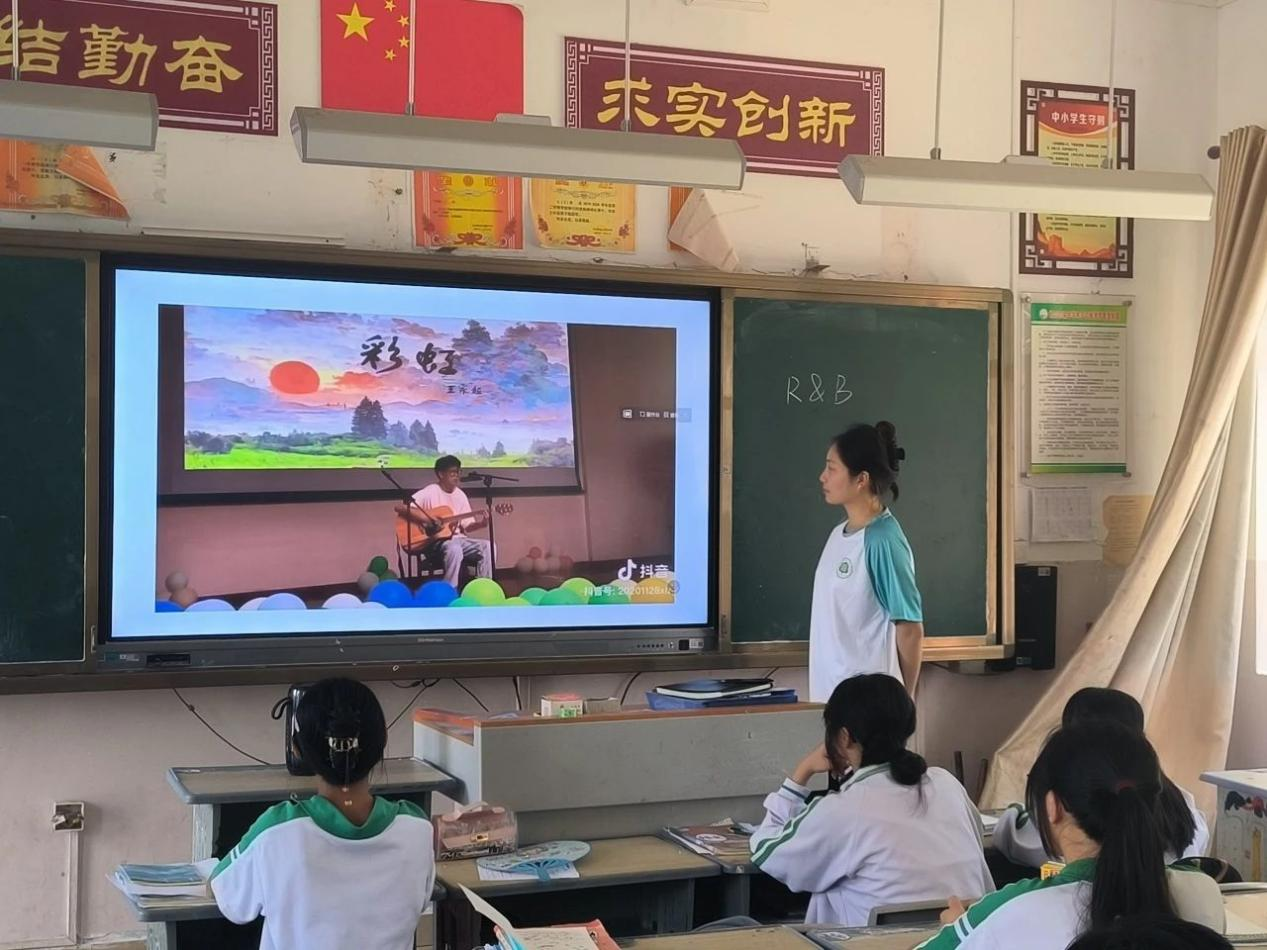 熠熠青春逢盛世,奋斗筑梦正当时